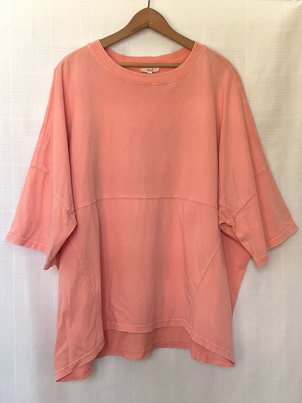 🌱easel Coral Boxy Short-Sleeve top